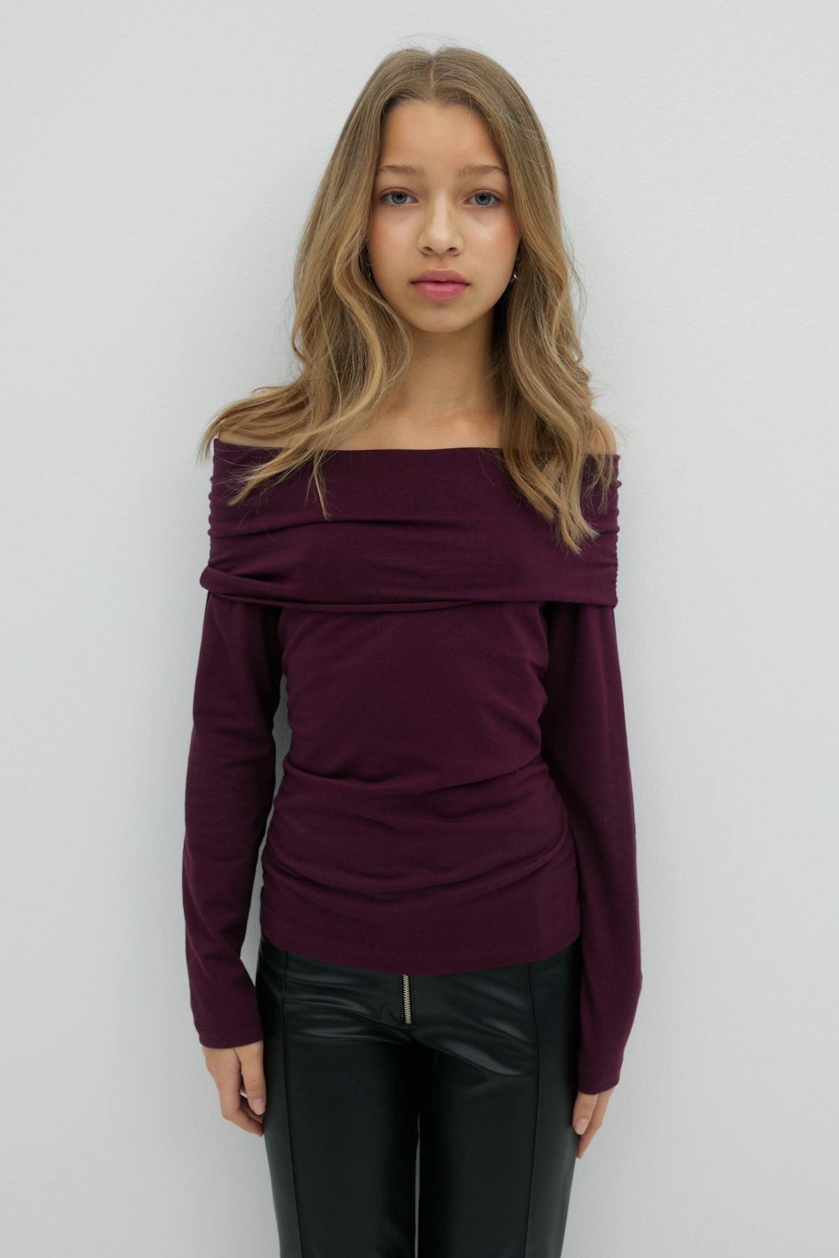 Y off shoulder top - Wine tasting