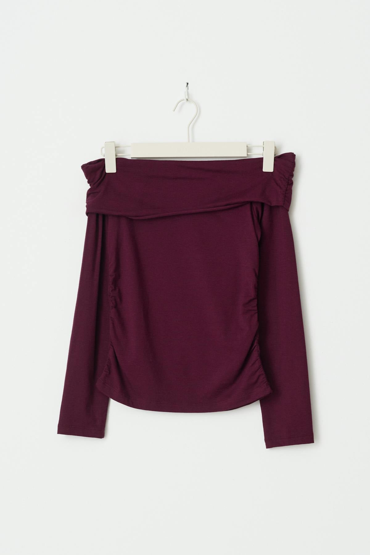 Y off shoulder top - Wine tasting