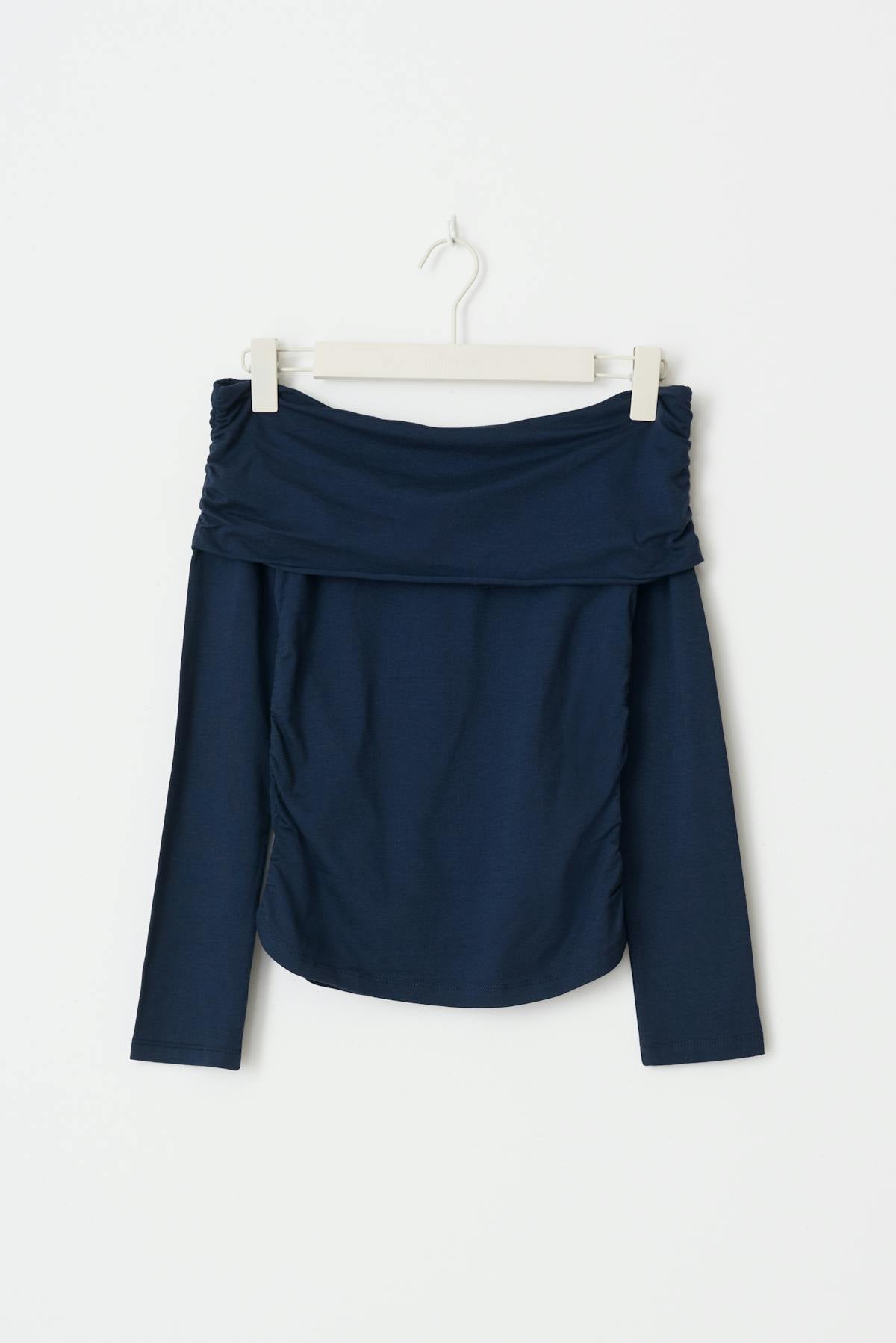 Y off shoulder top - Navy blazer