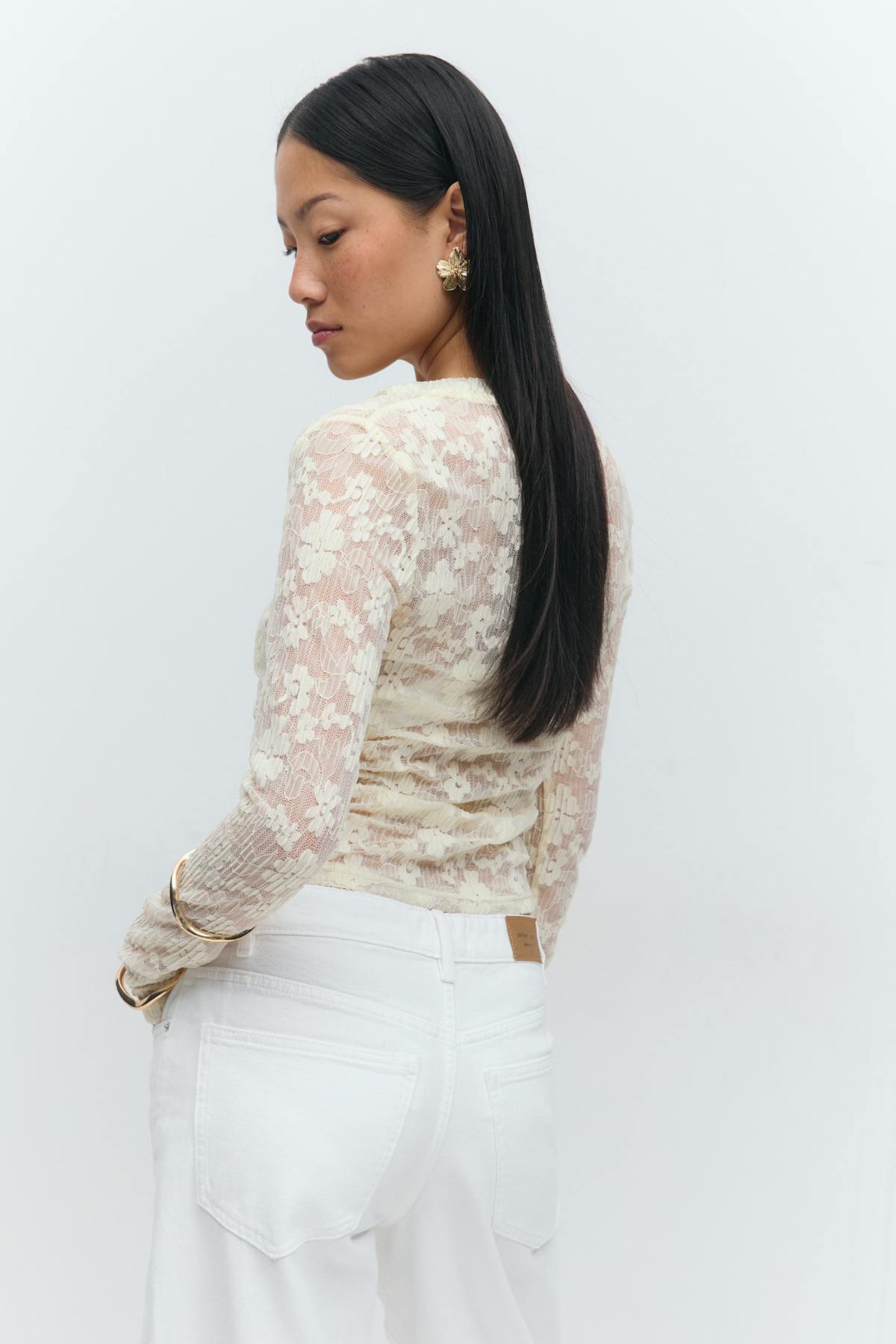 Pleated lace top - Lemon icing