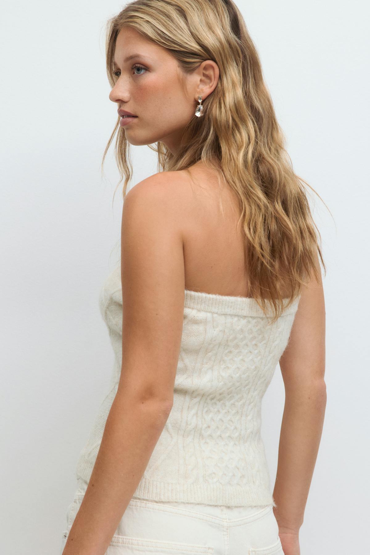 Cable knitted tube top - Almond milk