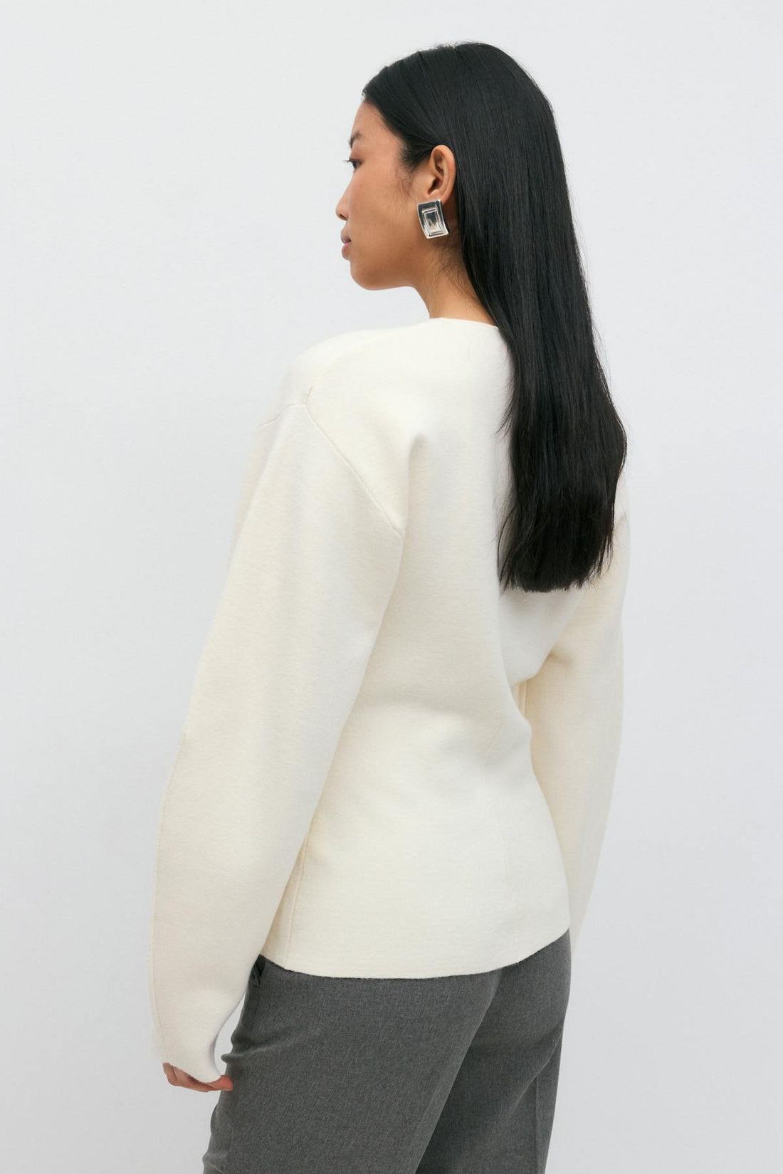 Knitted sculptured cardigan - Gardenia