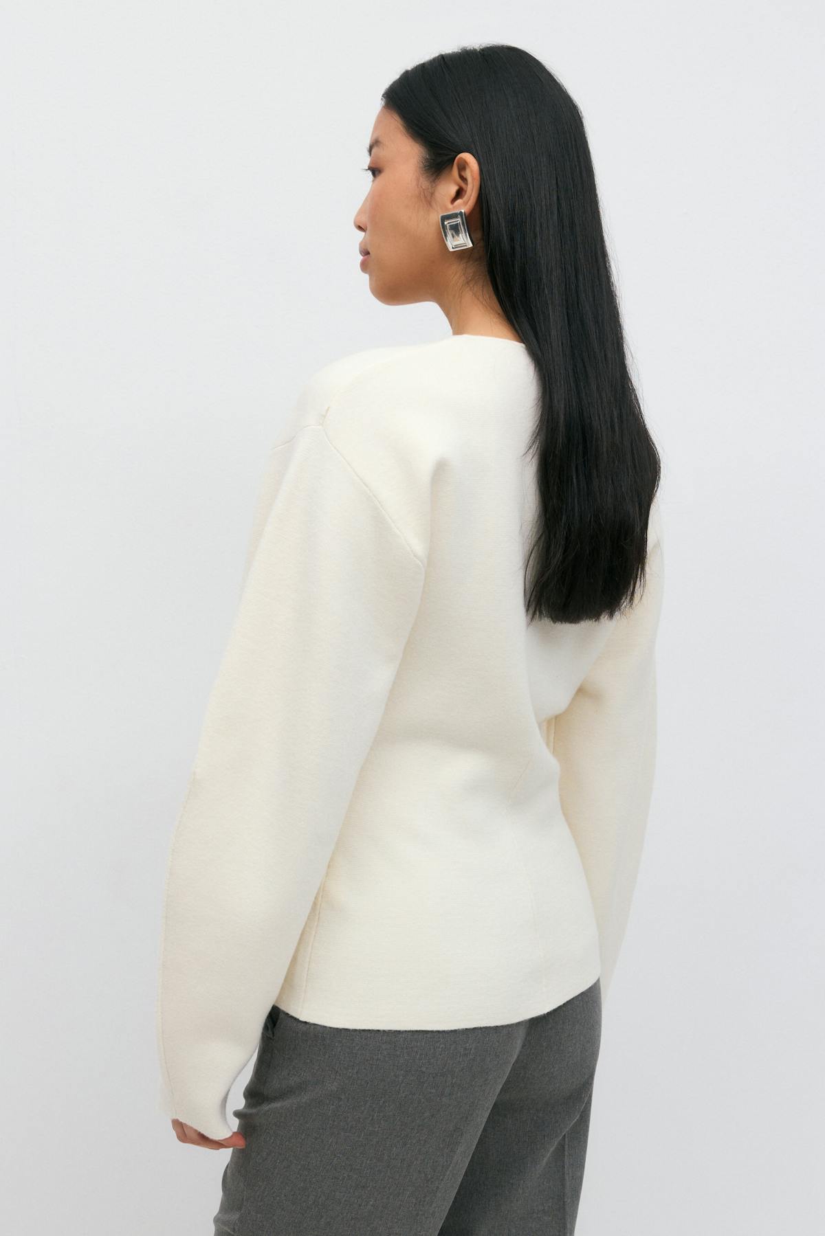 Knitted sculptured cardigan - Gardenia