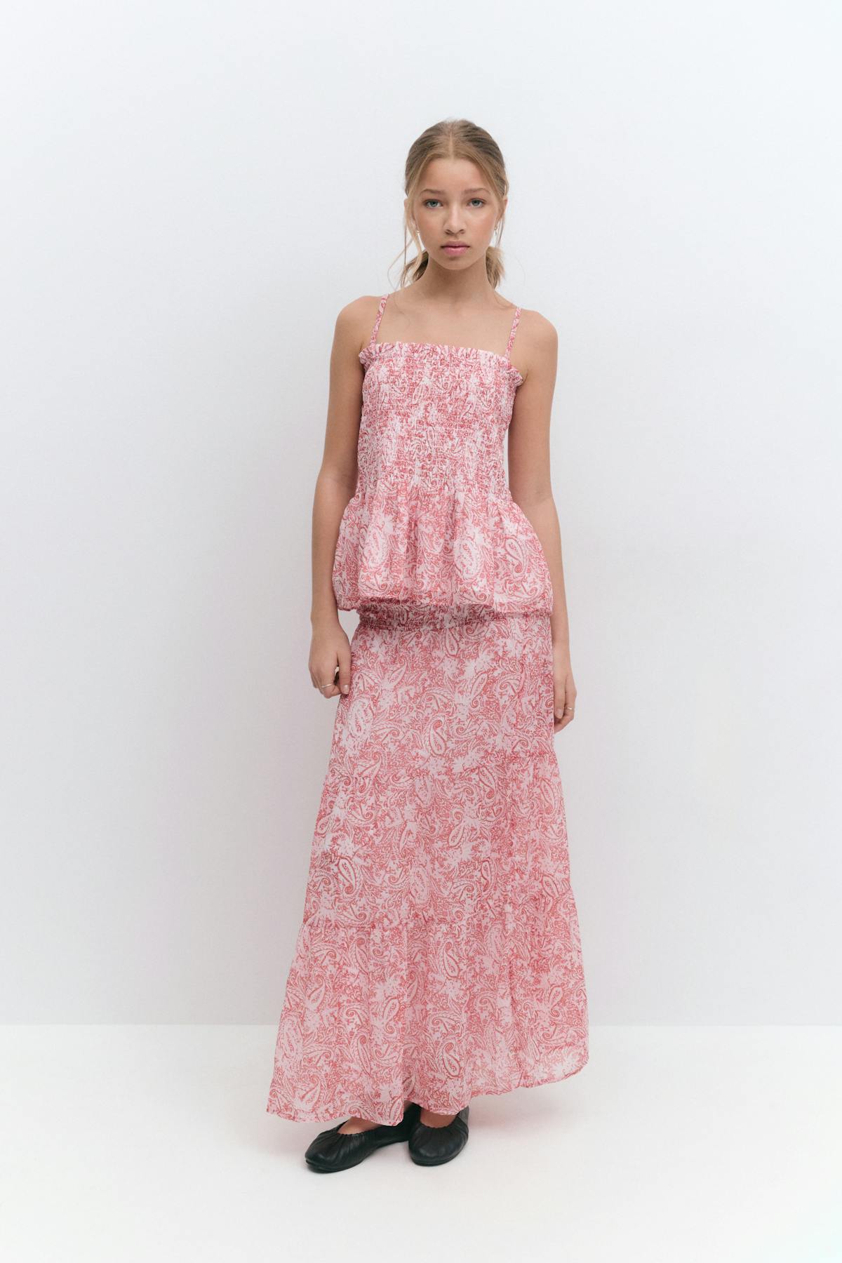 Y one layer multi top - Red paisley