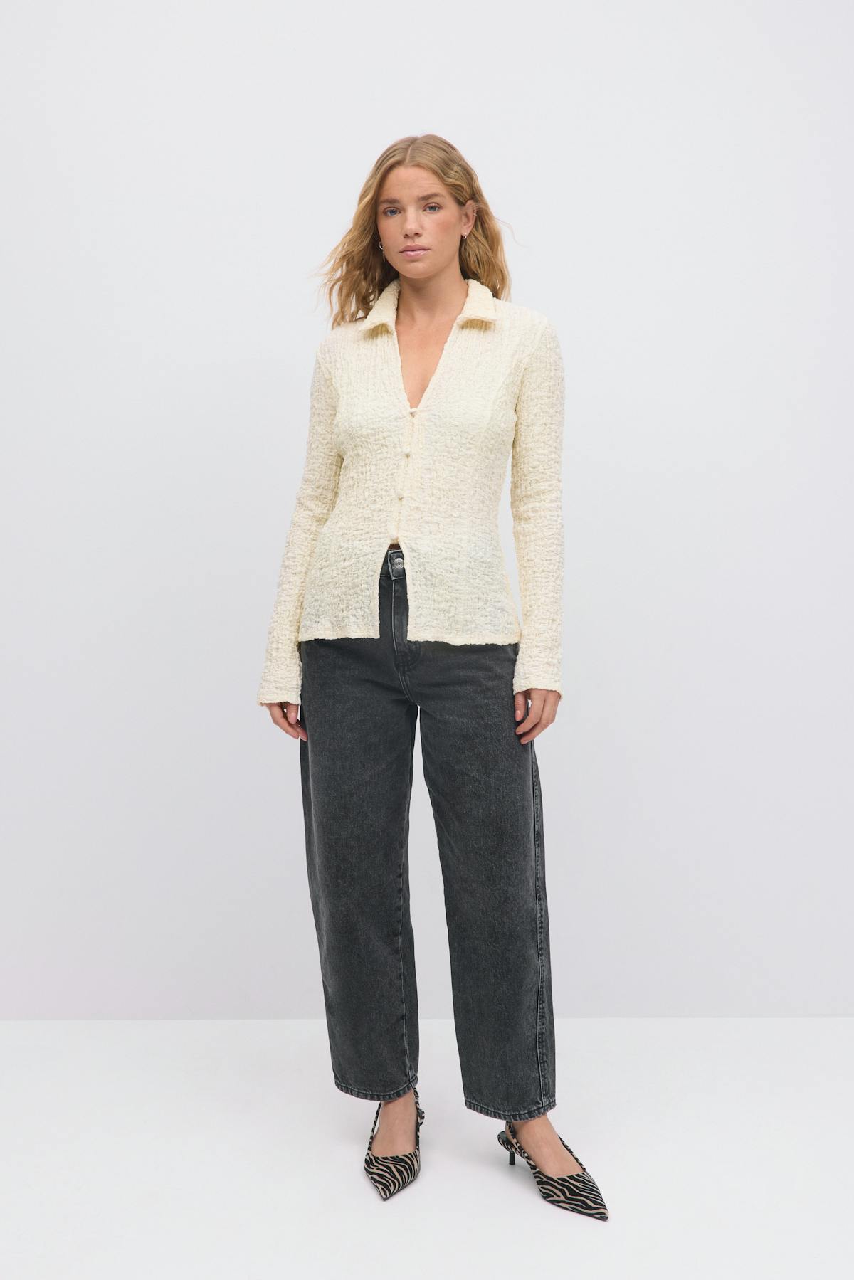 Textured collar top - Egret
