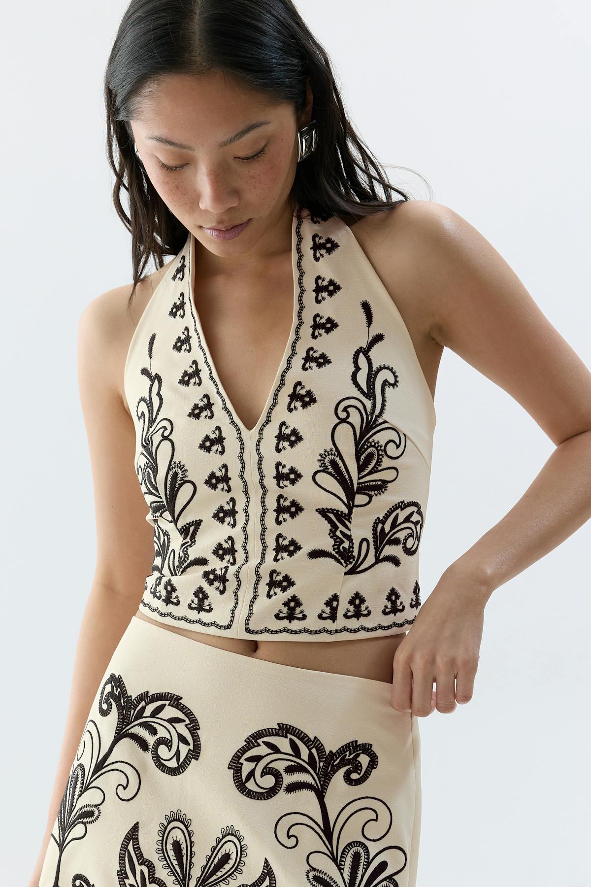 Embroidery top - Beige/black