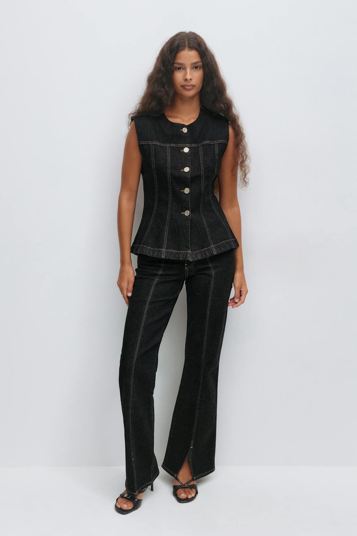 Waist shaped denim vest - Dk rinse