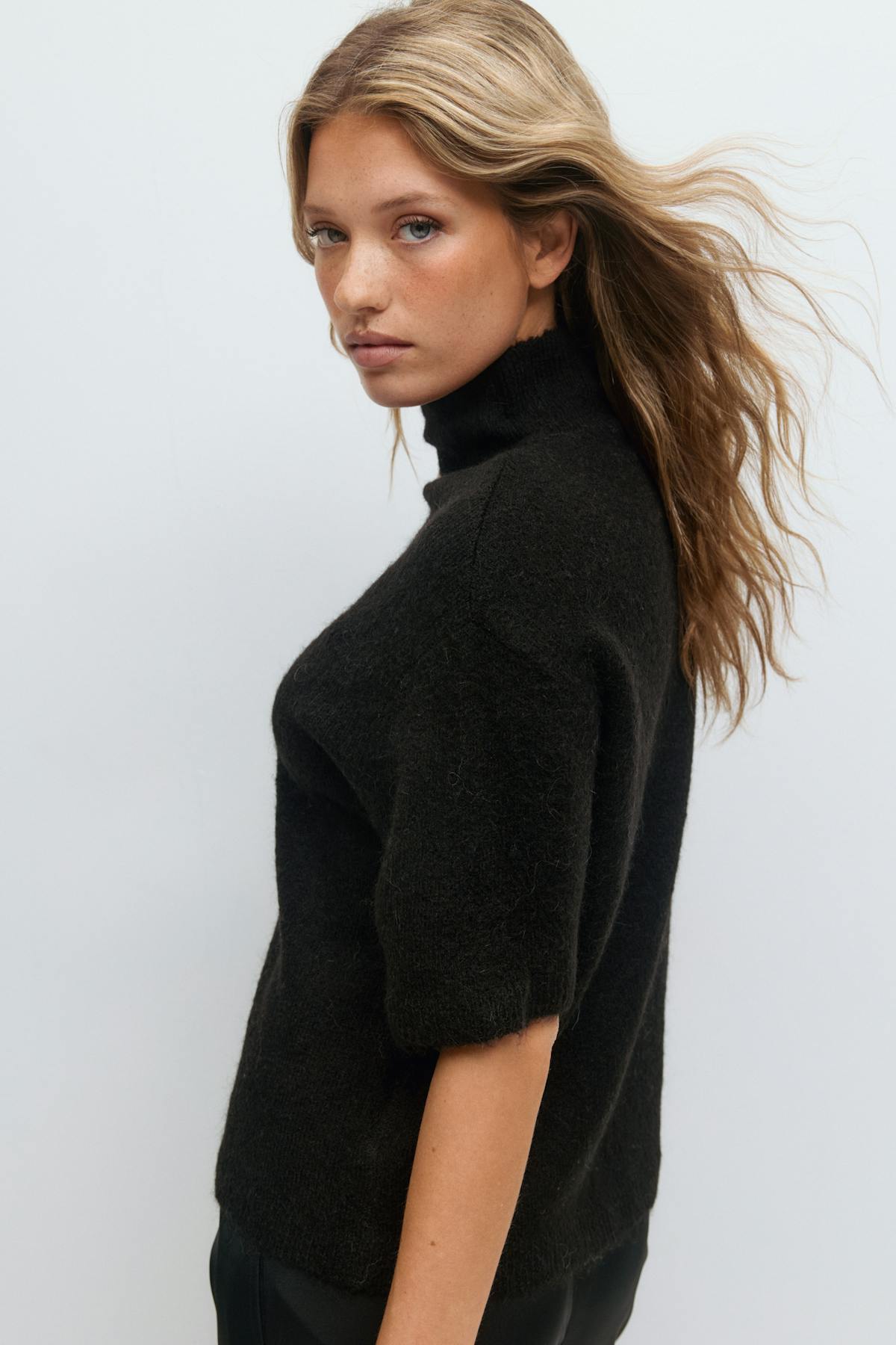 Funnel neck knitted top - Noir