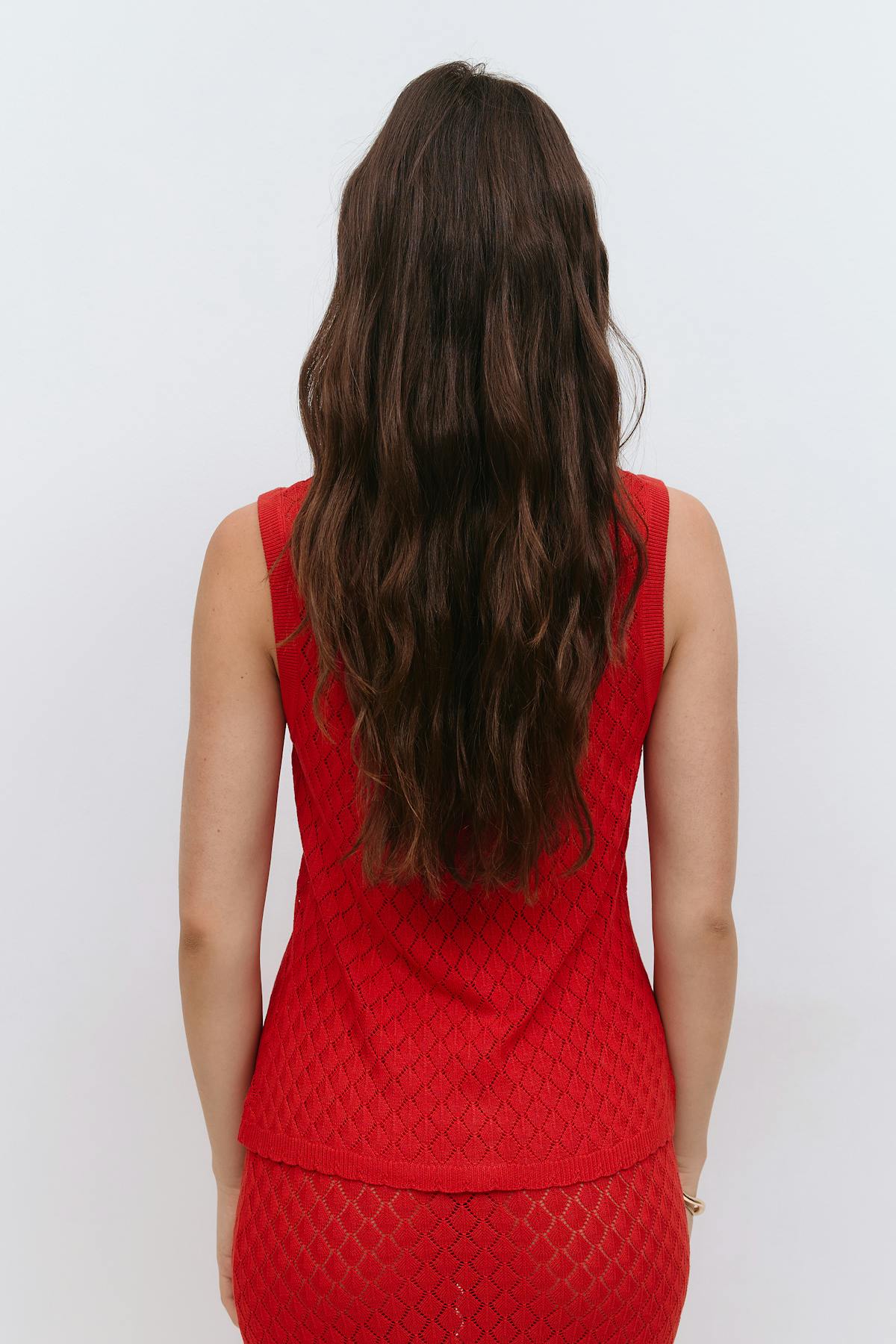 Knitted crochet top - High risk red