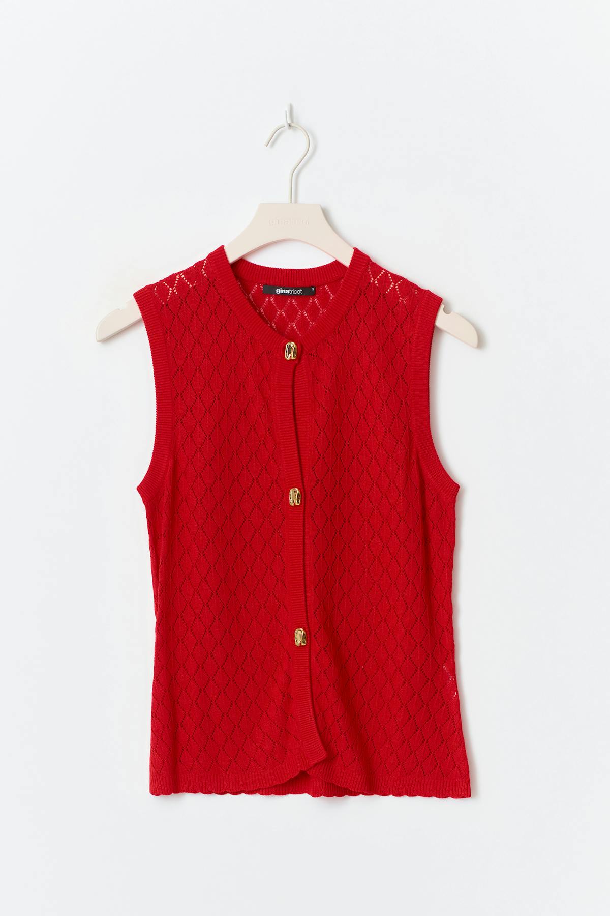 Knitted crochet top - High risk red