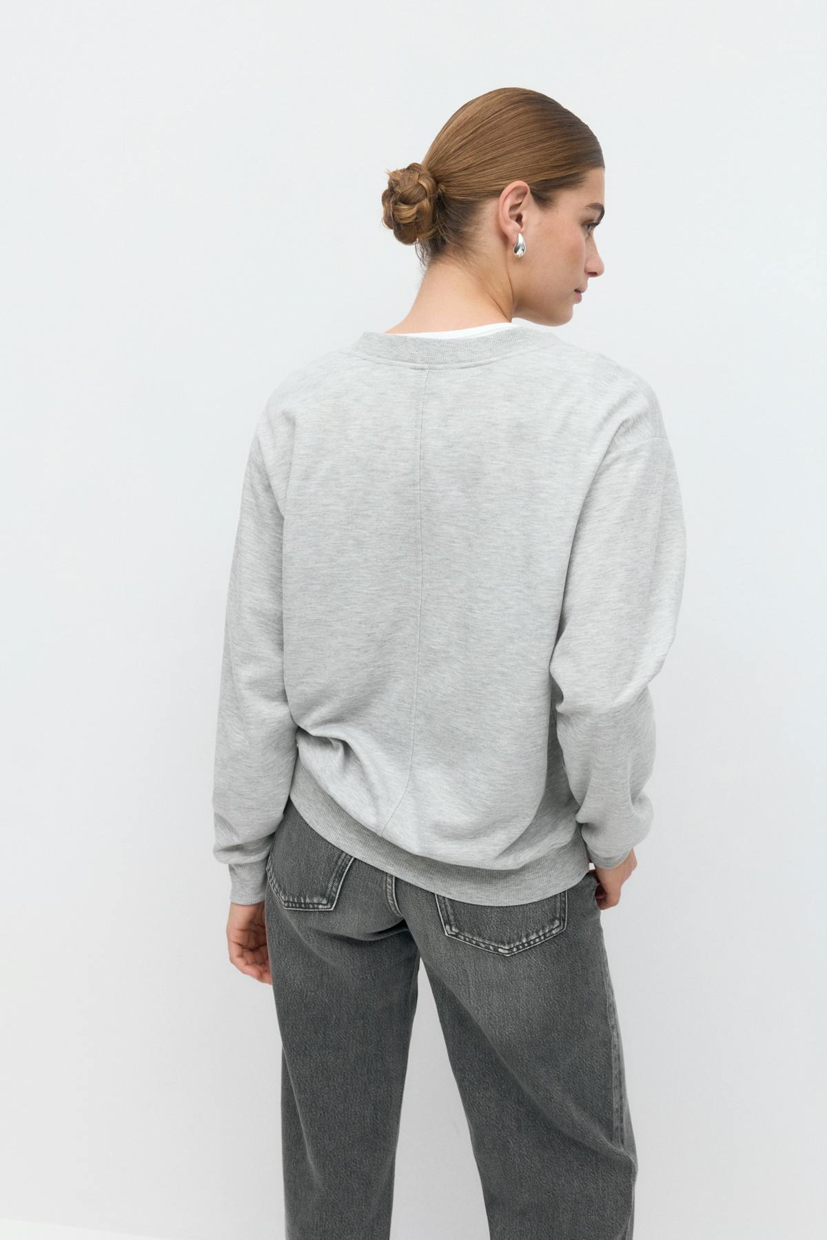 V-neck sweater - Lt grey melange