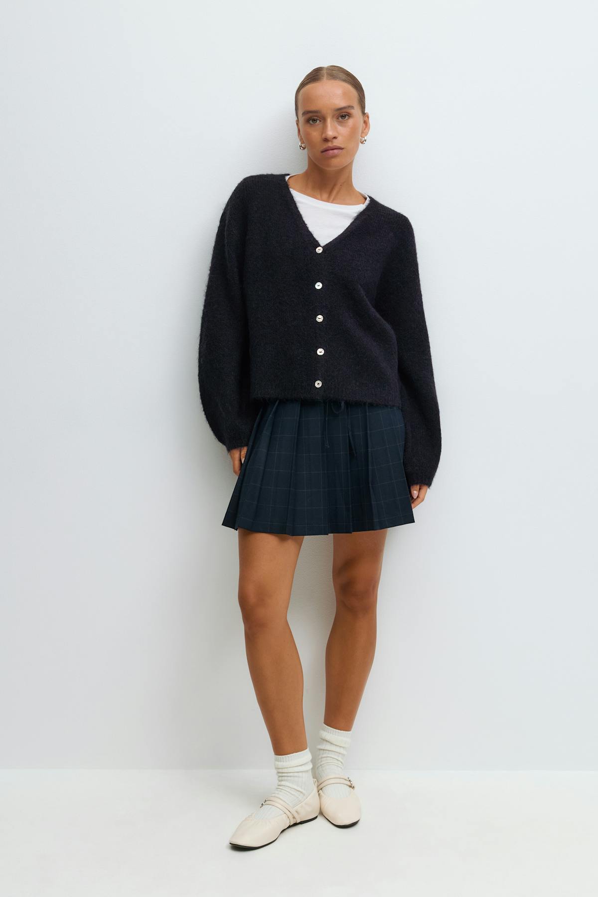 V-neck knitted cardigan - Noir