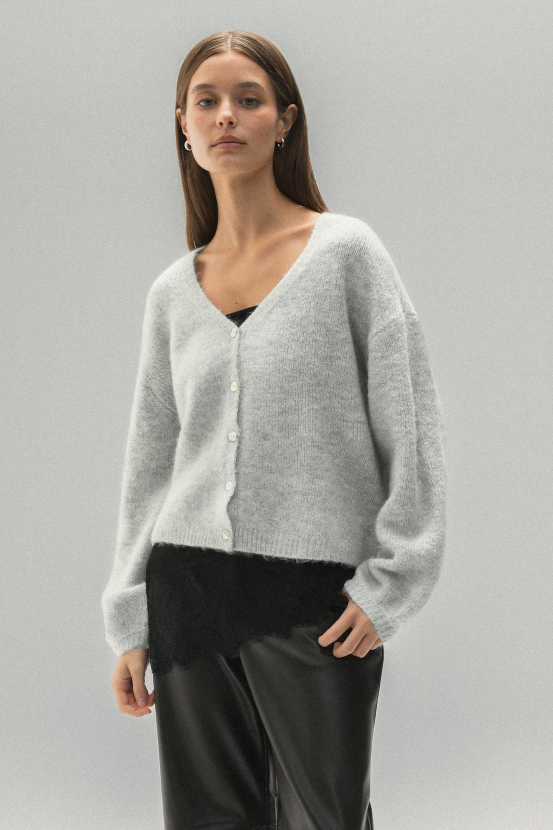 V-neck knitted cardigan - Lt grey melange