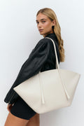Wide shopper bag