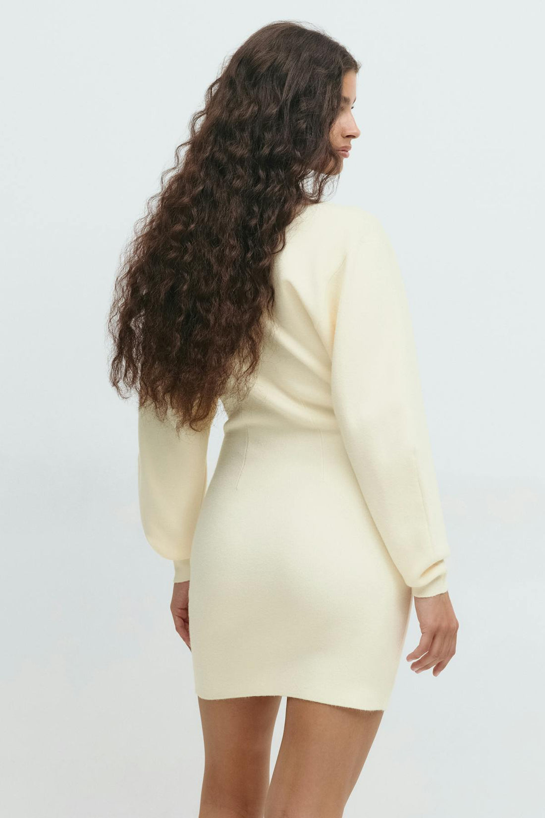 Shaped knitted dress - Gardenia