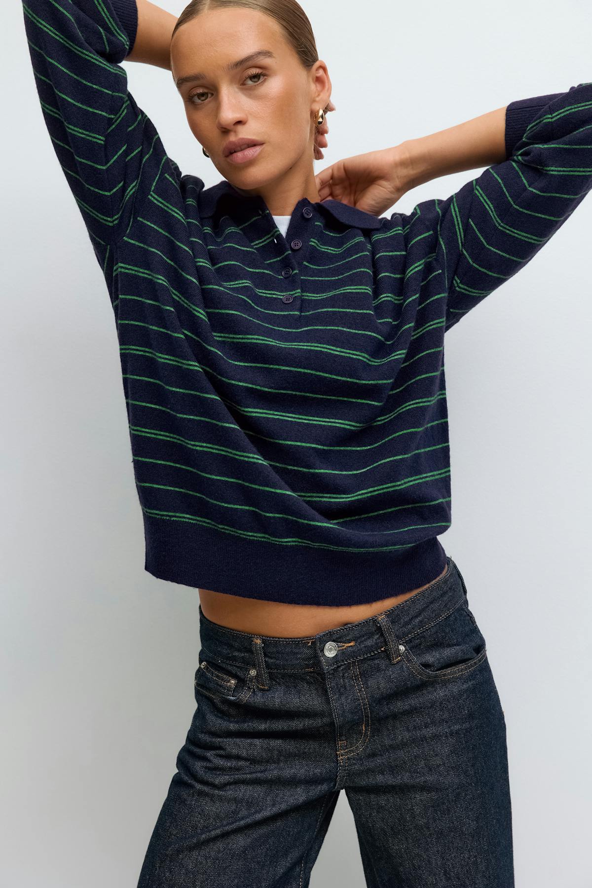 Striped collar knitted sweater - Navy/stripe