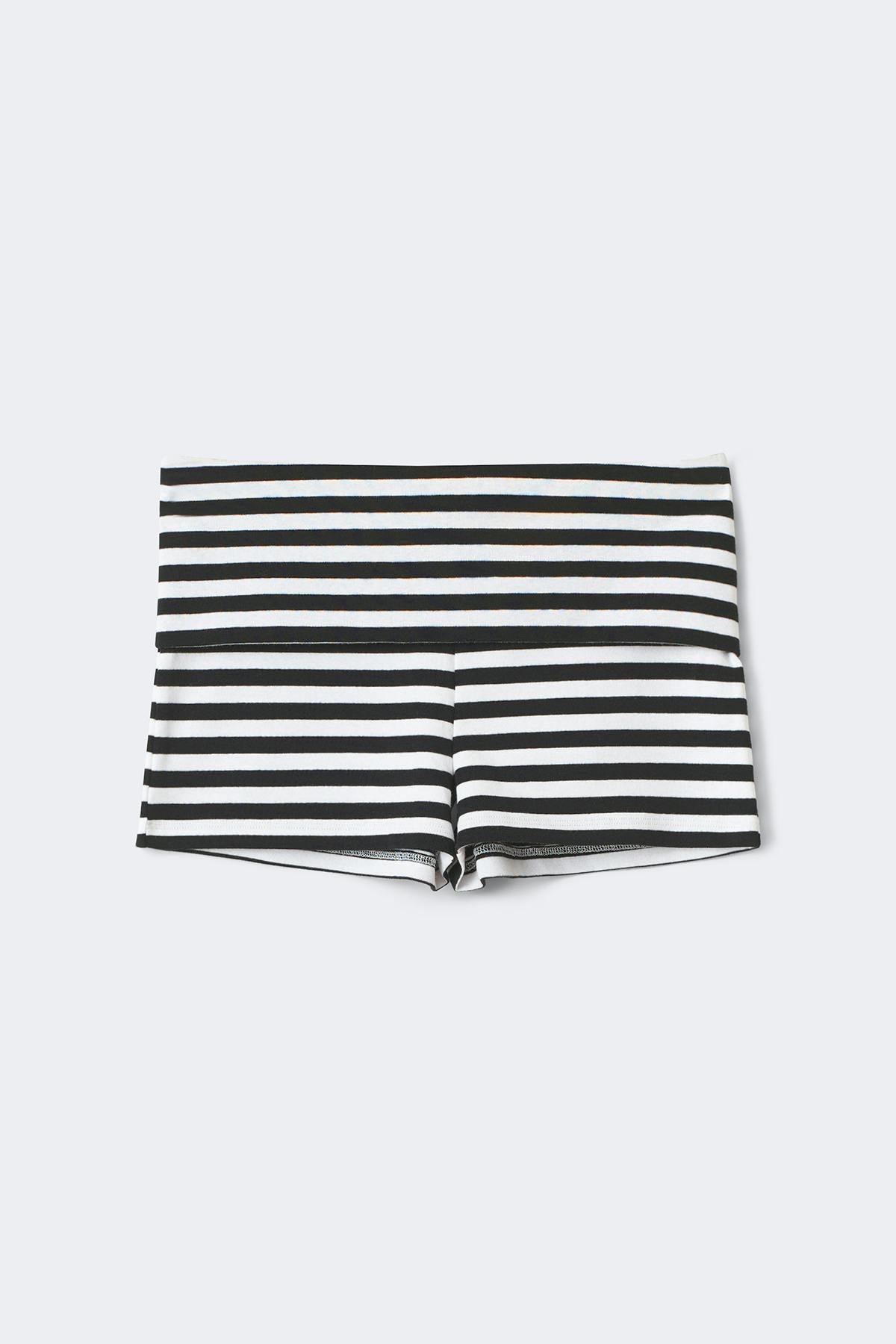 Folded hotpants - Black stripe