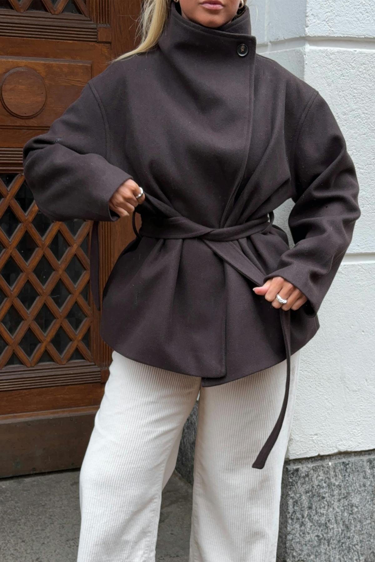 High neck short jacket - Creme