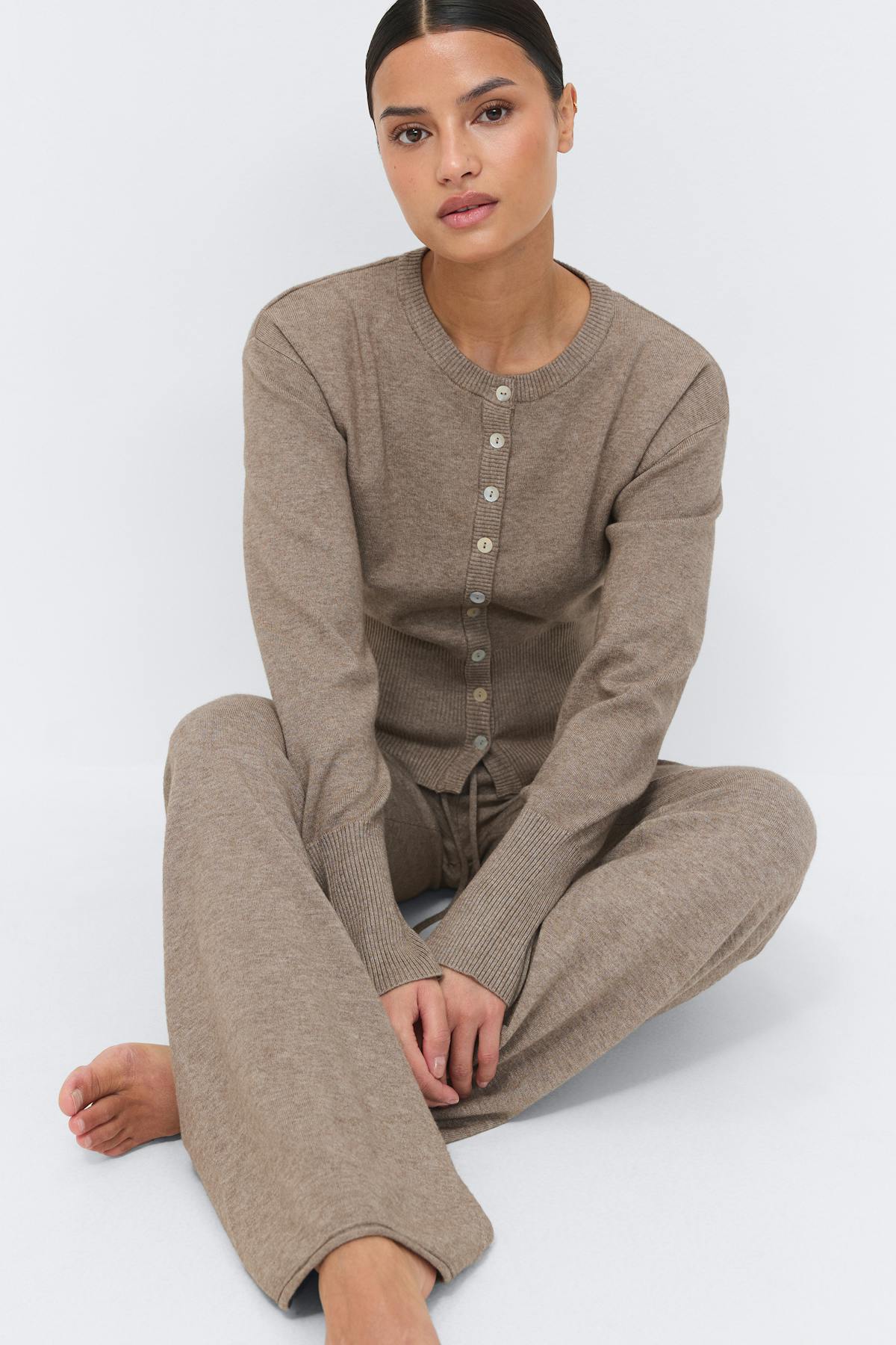 Knitted trousers - Gardenia
