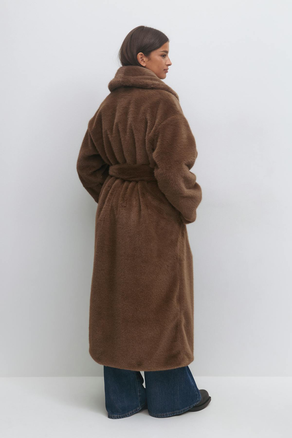 Faux fur belted long coat - Soft brown