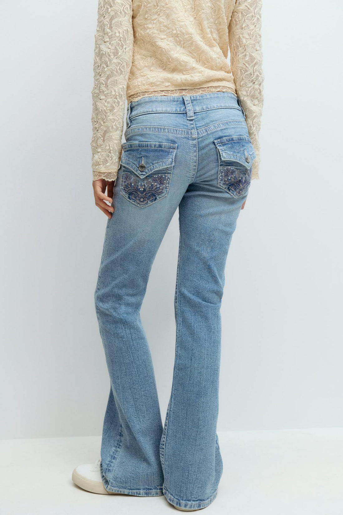 Decorated low flare jeans - Bleu clair