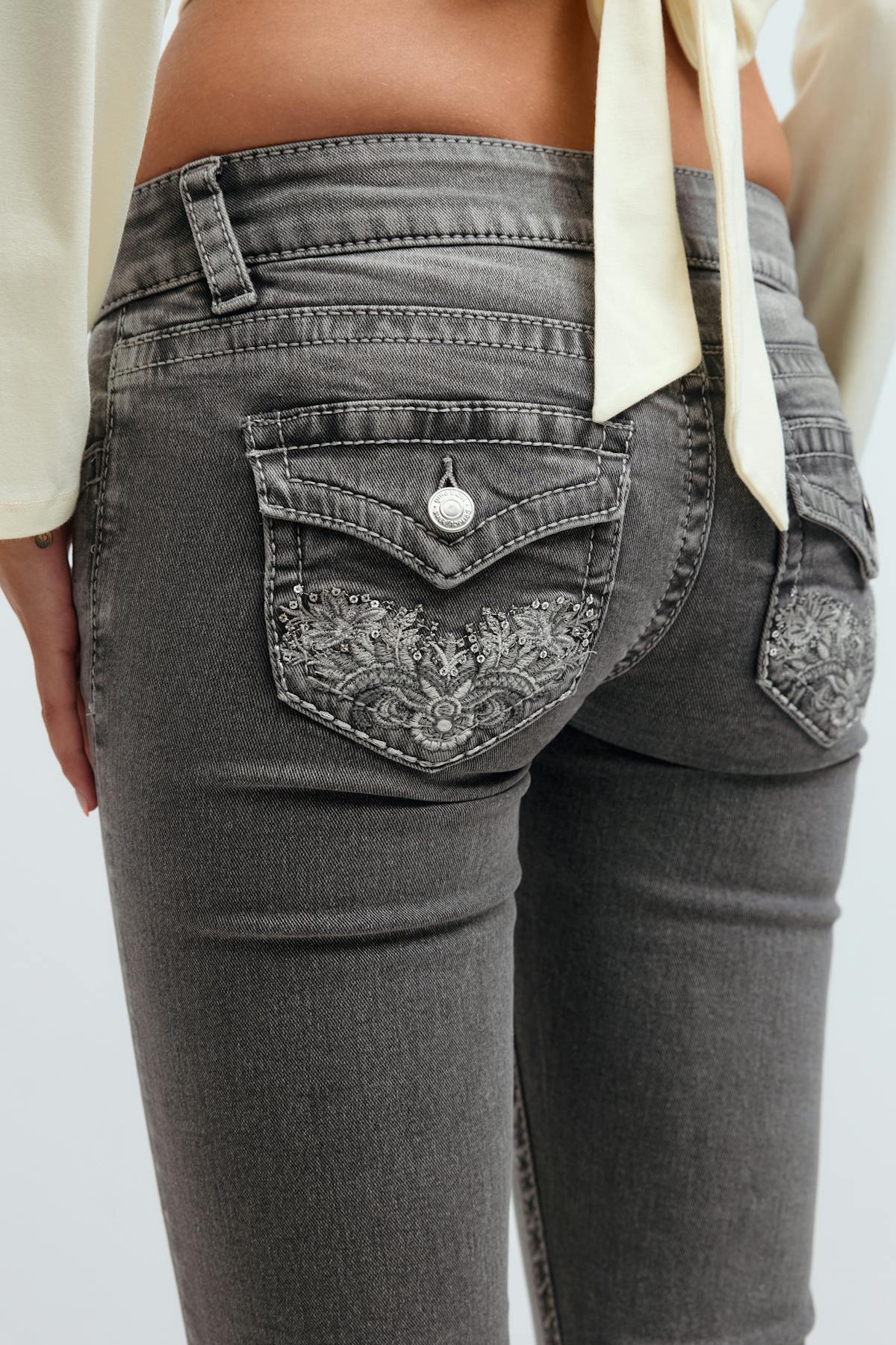 Decorated low flare jeans - Gris clair