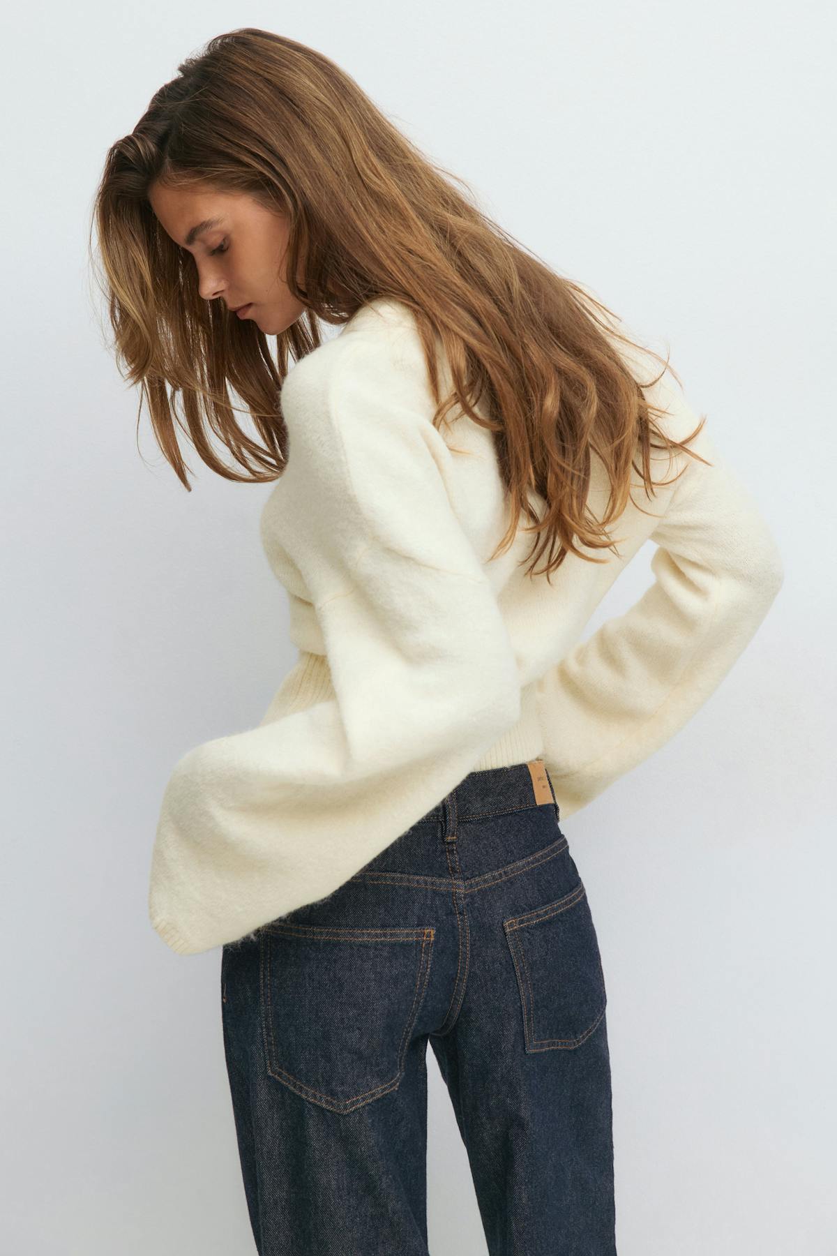 Wide sleeve knitted sweater - Gardenia