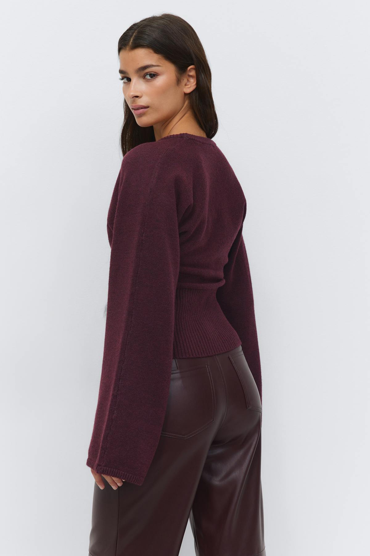 Fitted waist knitted cardigan - Brunnera blue