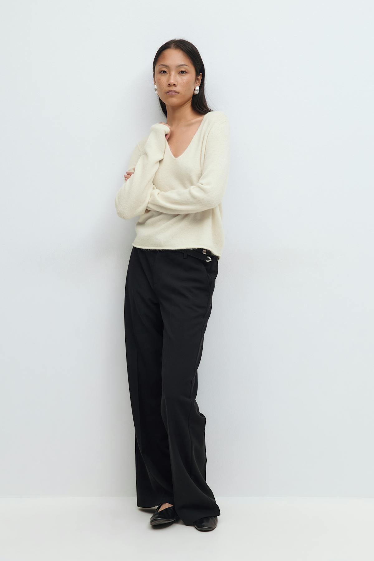 Loose v-neck knit sweater - Blanc cassé