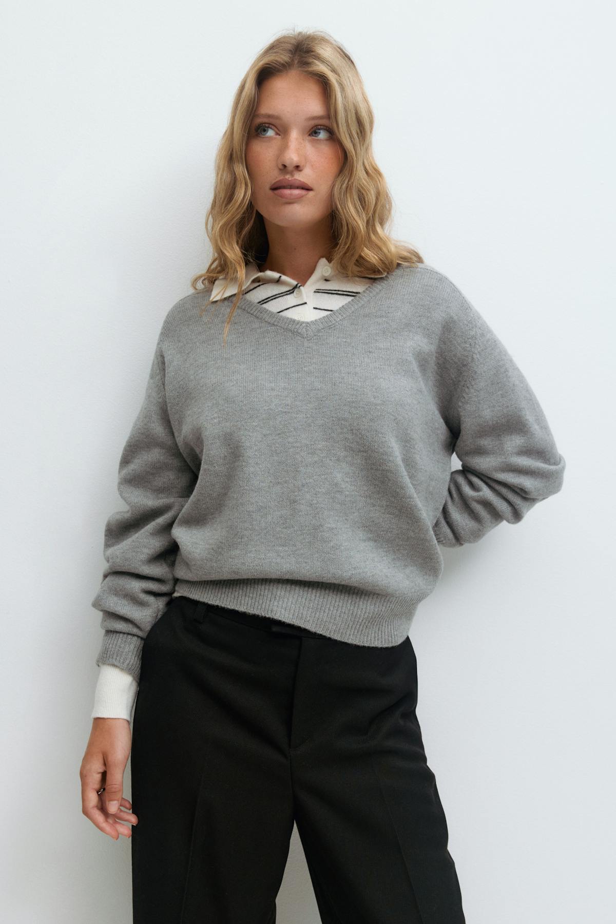 V-neck knitted sweater - Noir