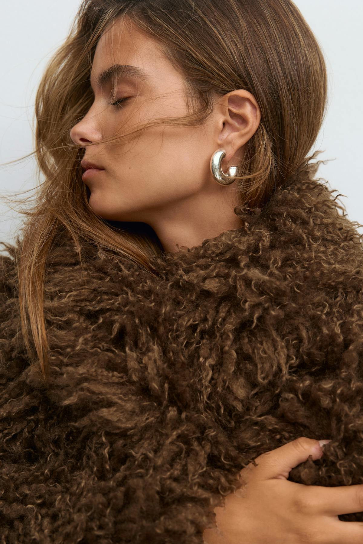 Faux fur short jacket - Soft brown