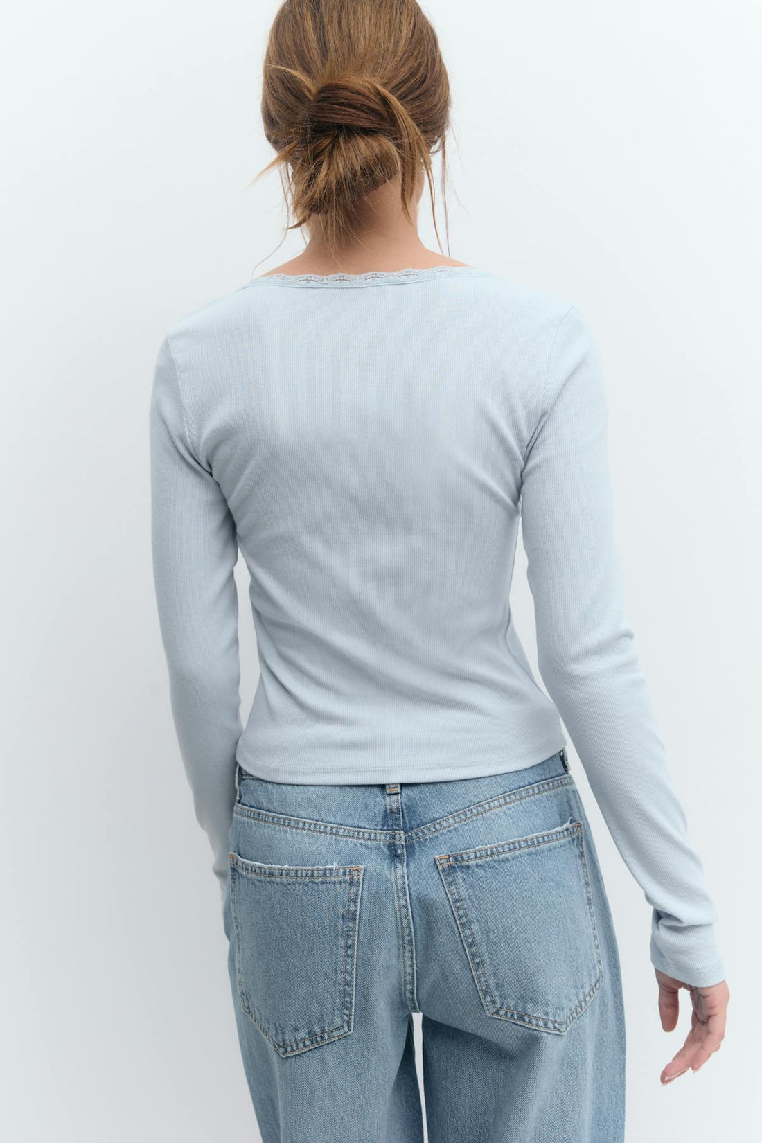 V-neck lace detail top - Skywriting
