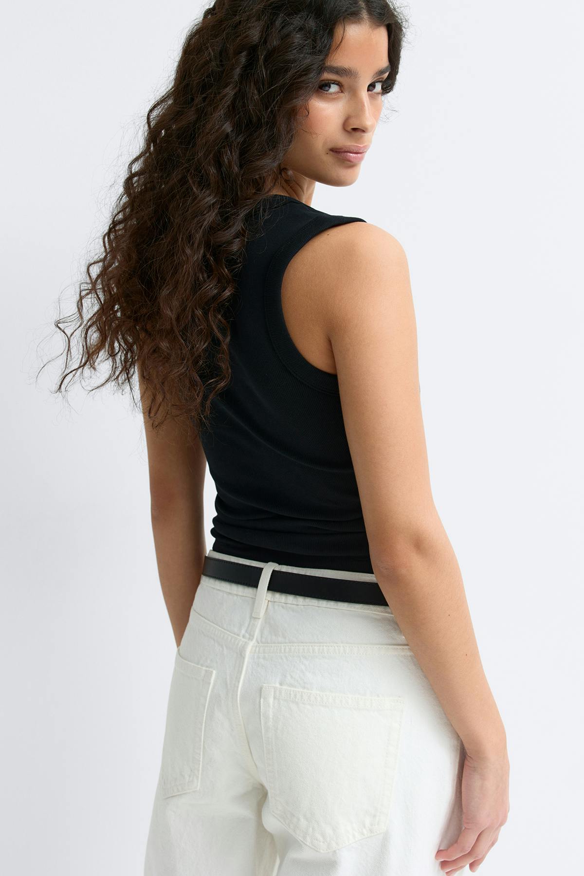Tight v-neck rib tank - Noir
