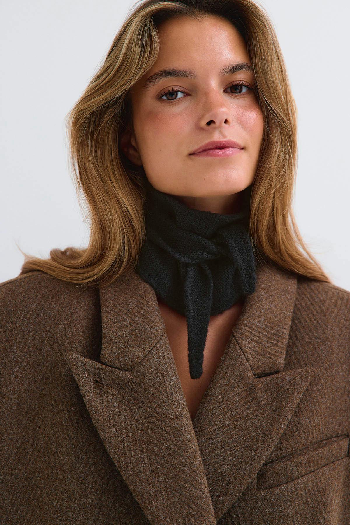 Mini scarf