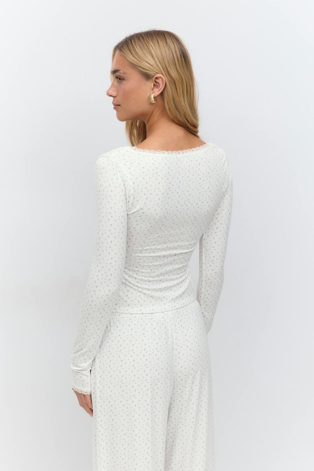 Soft long sleeve lace top - Ditsy aop