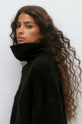 Long sleeve knitted sweater - Sea turtle