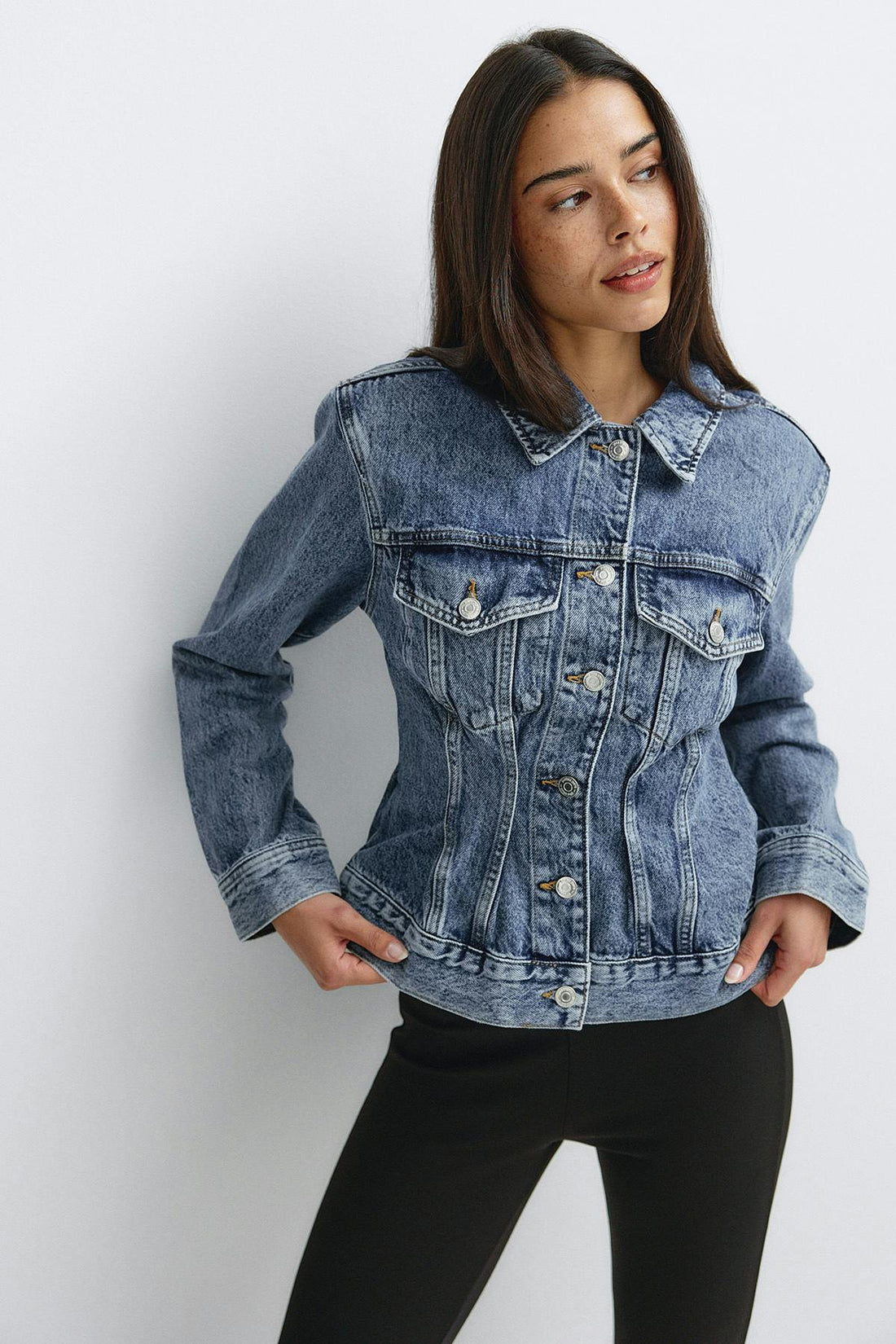 Shaped denim jacket - Mid blue