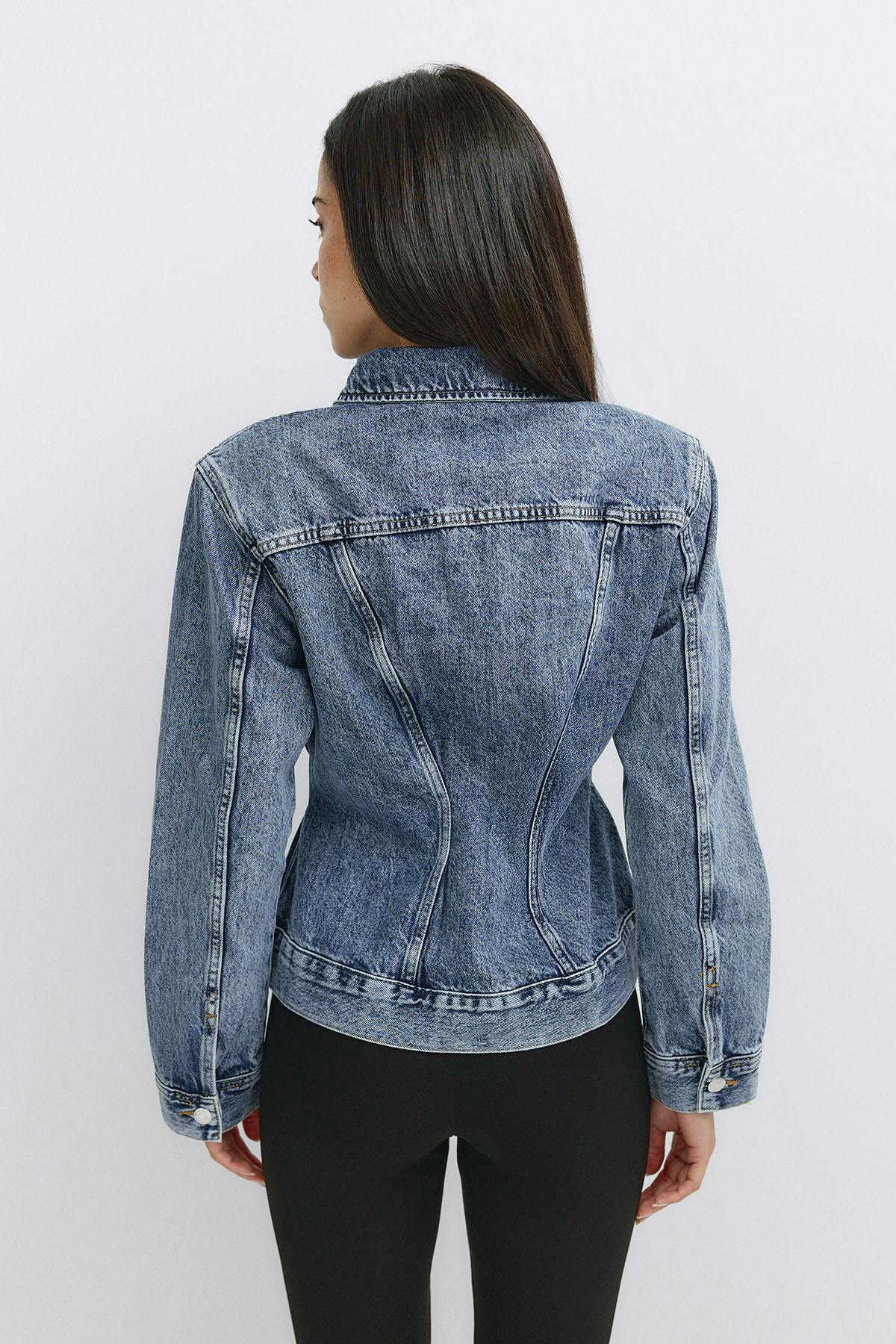 Shaped denim jacket - Mid blue