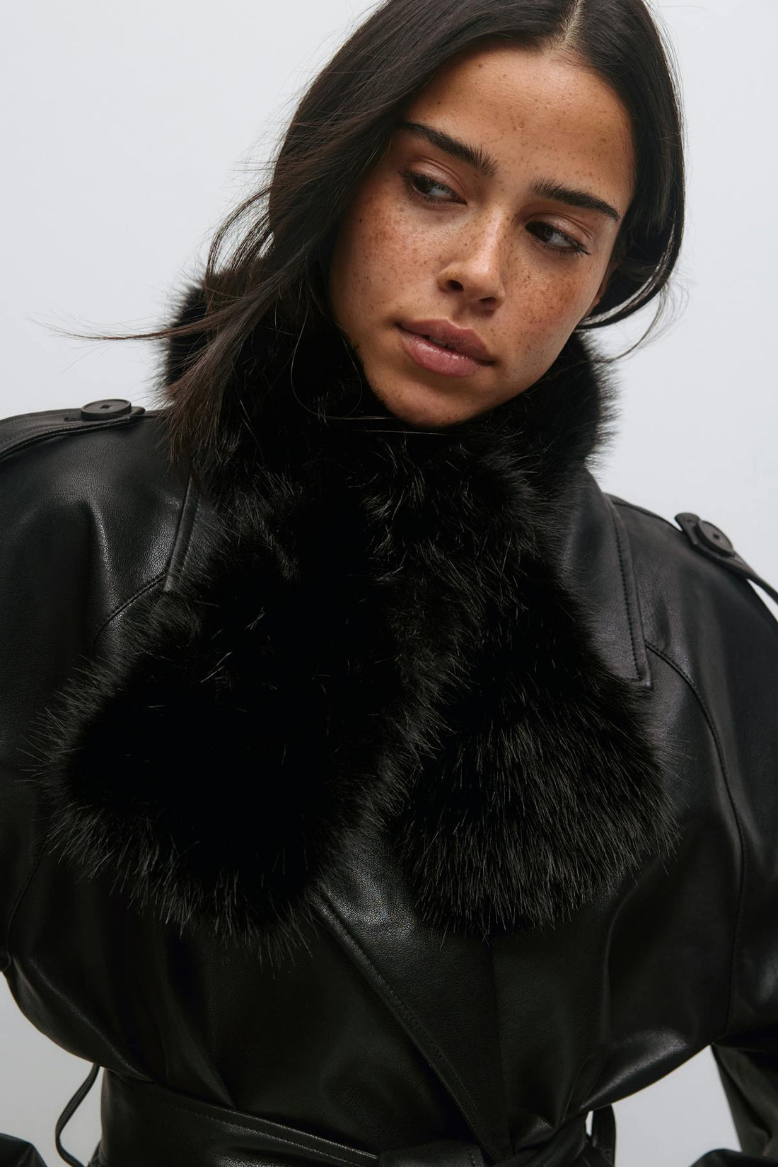 Faux fur plush scarf - Noir