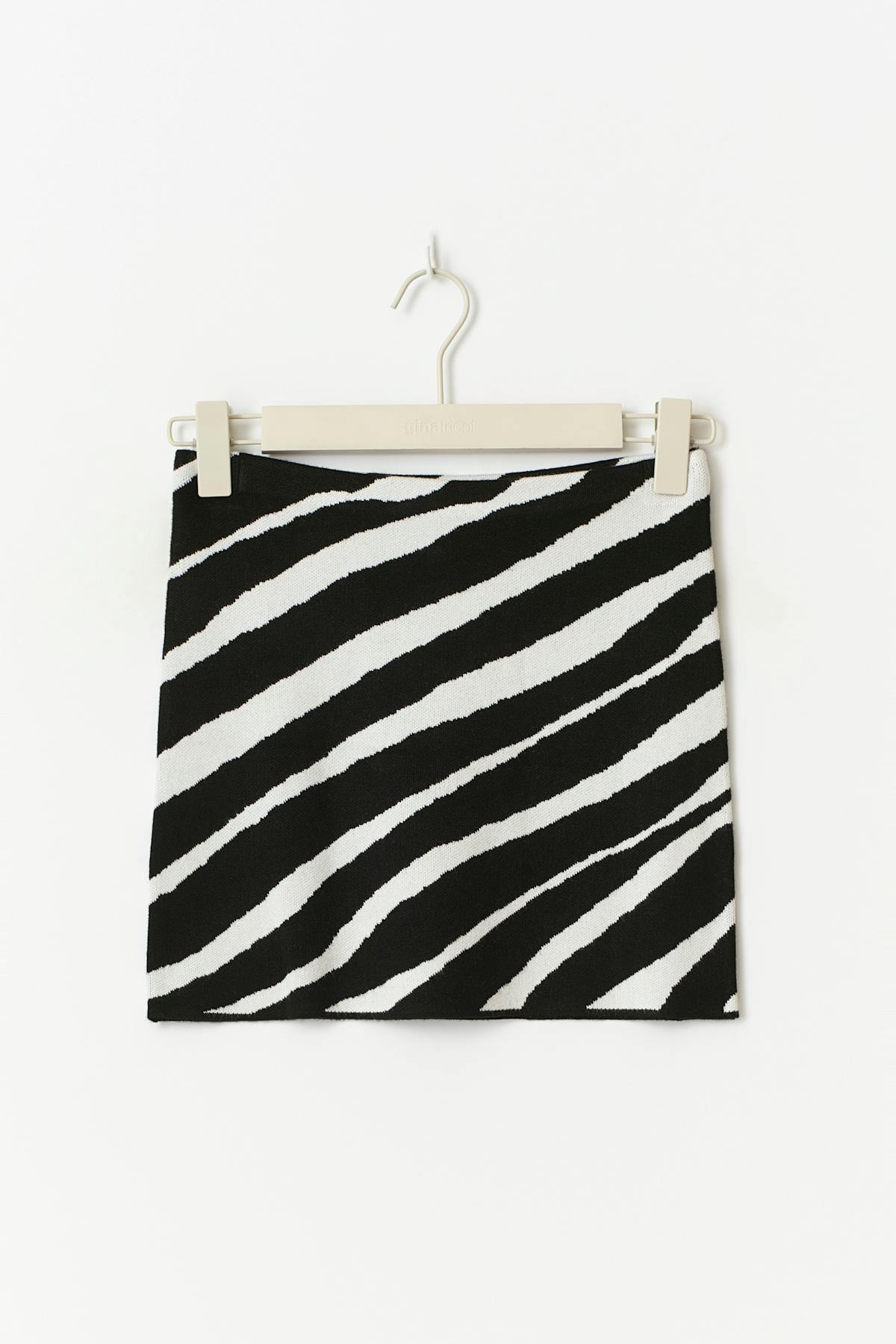 Knitted mini skirt - Zebra