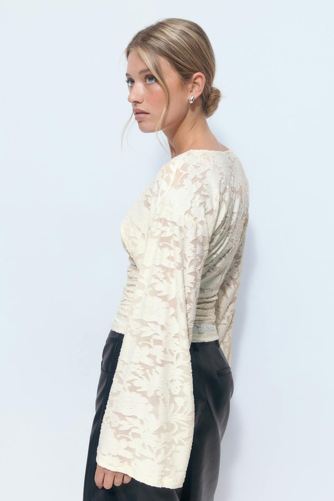 Crewneck textured top - Ecru