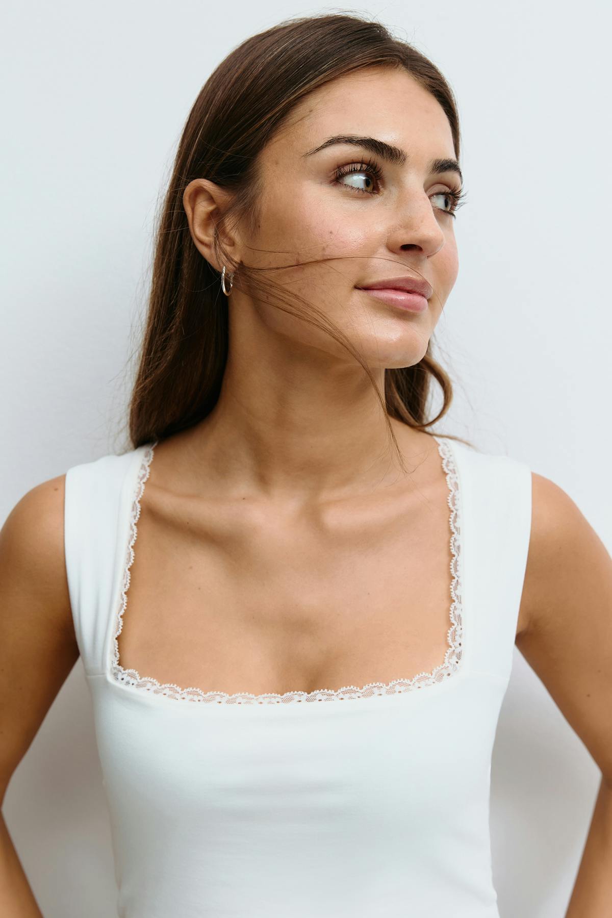14+ lace open back top - Blanc