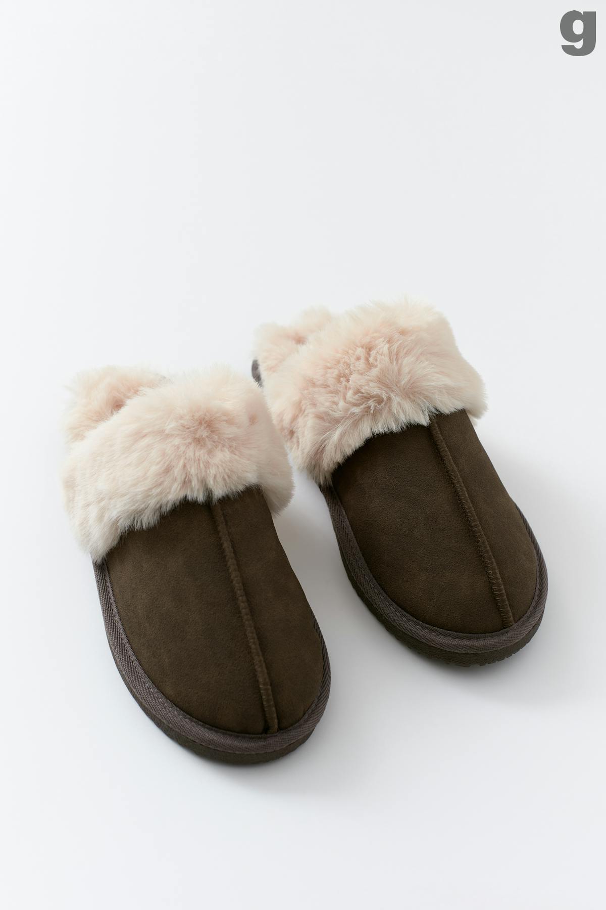 Faux fur slippers - Marron