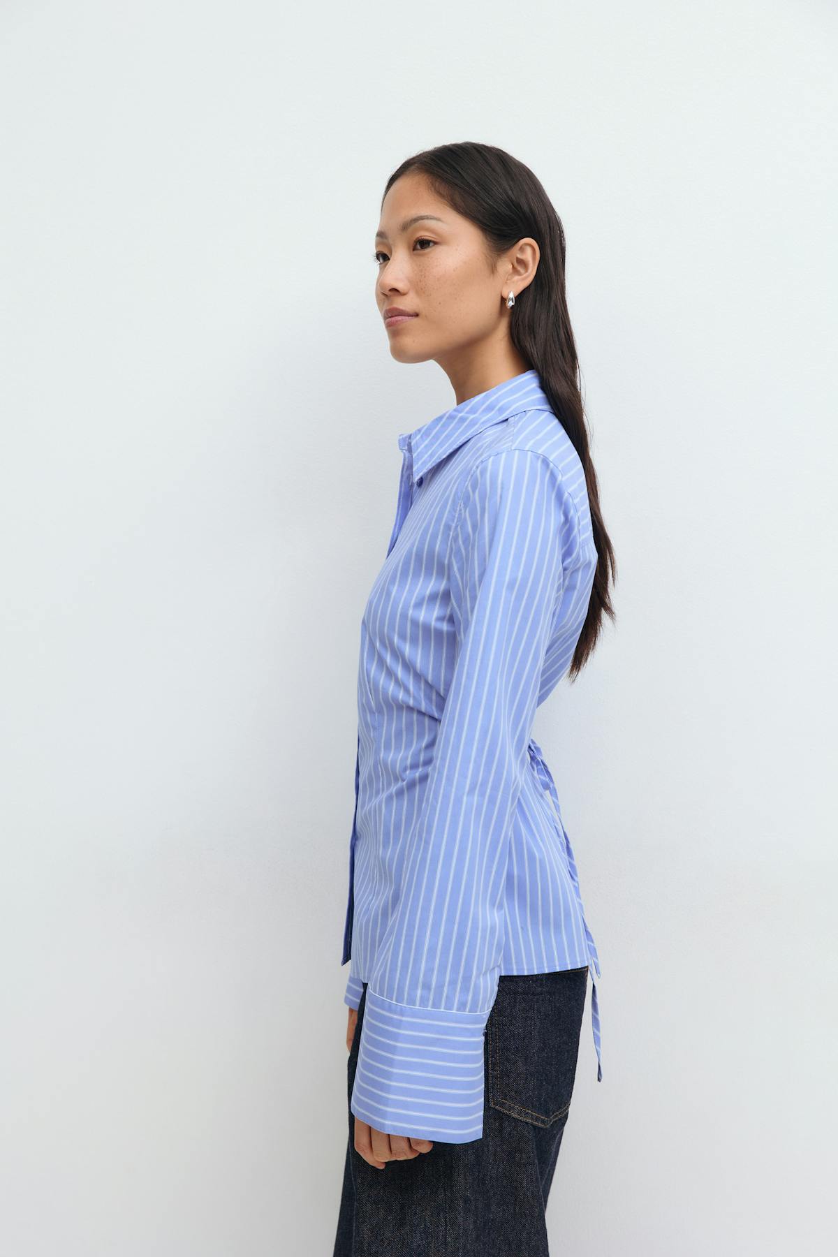Shaped tie blouse - Blue stripe