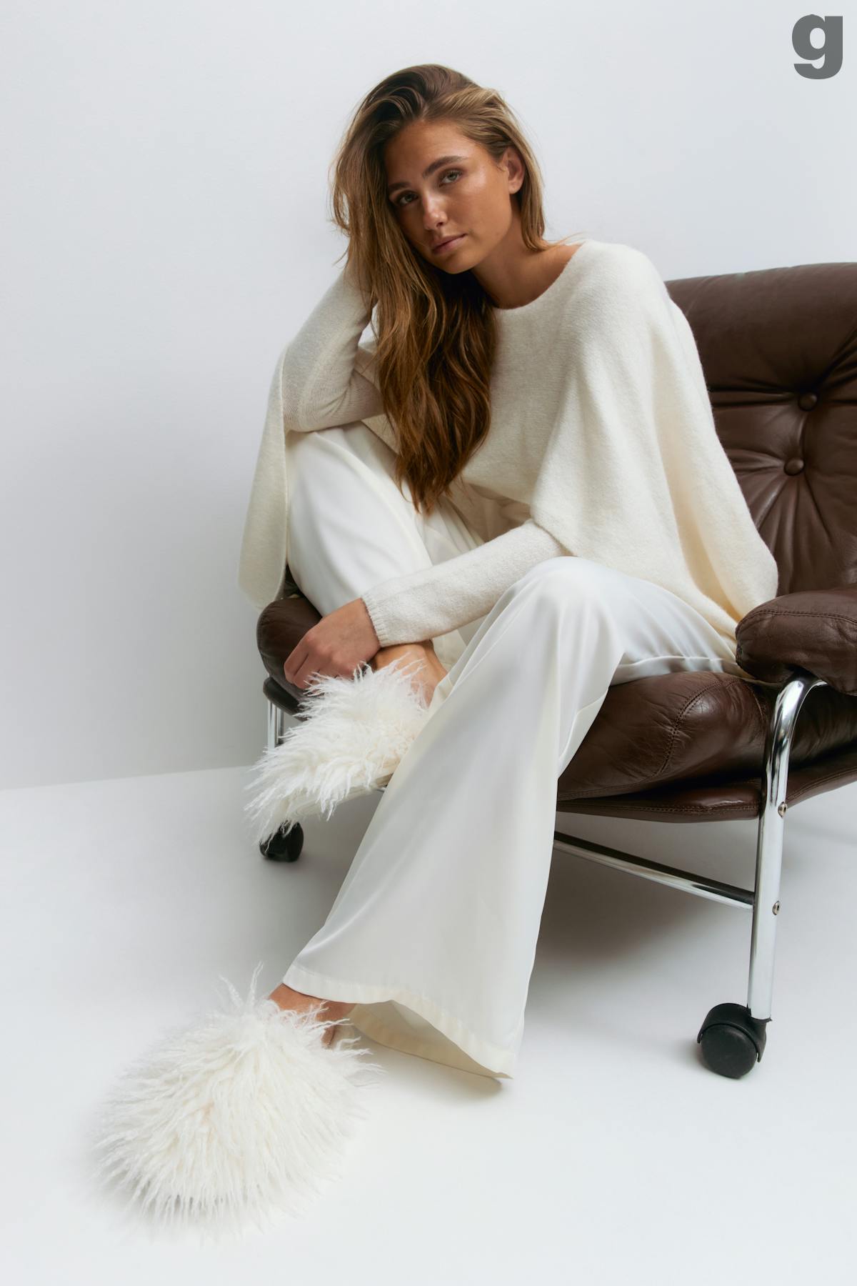 Fluffy faux fur slipper - Creme