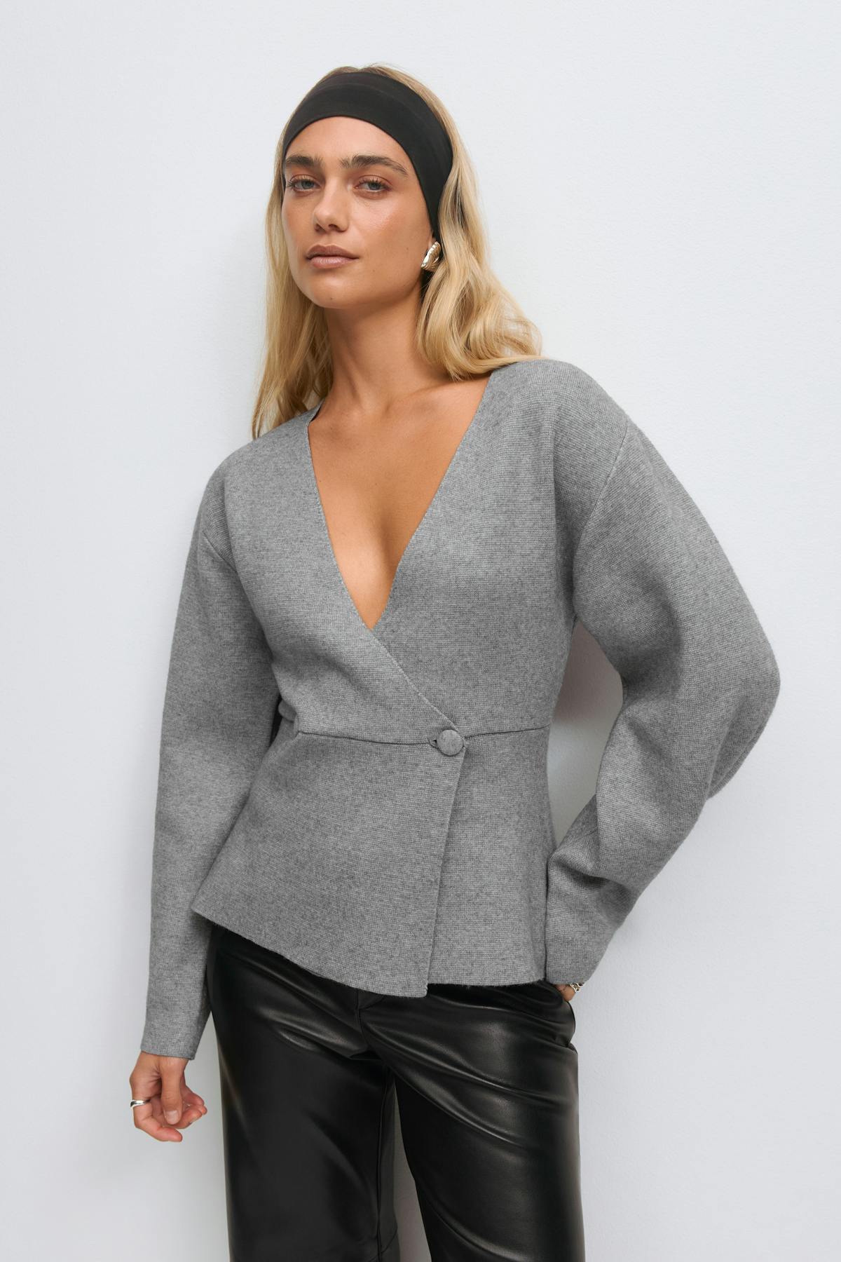Shaped knitted cardigan - Grey melange