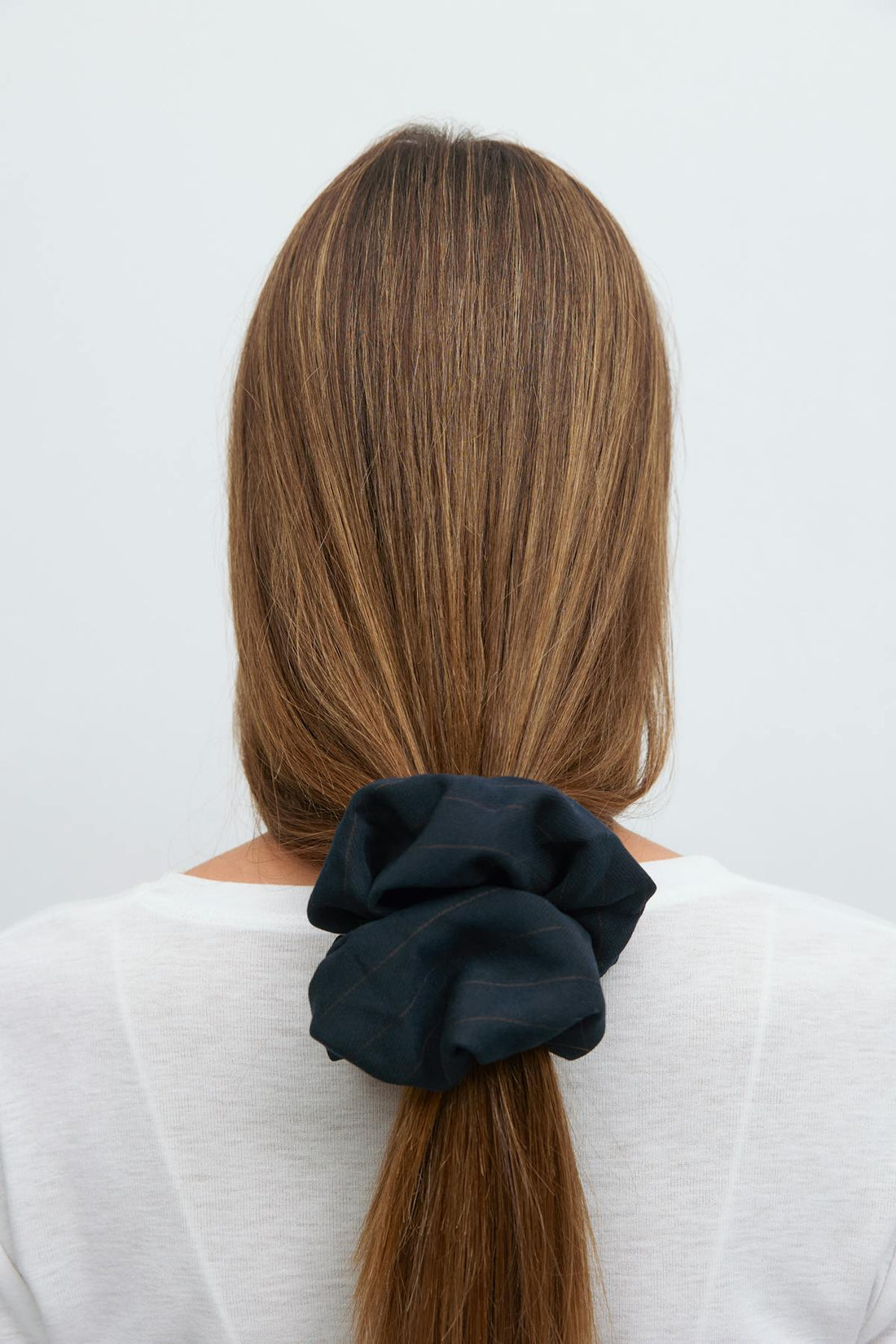 Pinstripe scrunchie - Navy pinstripe