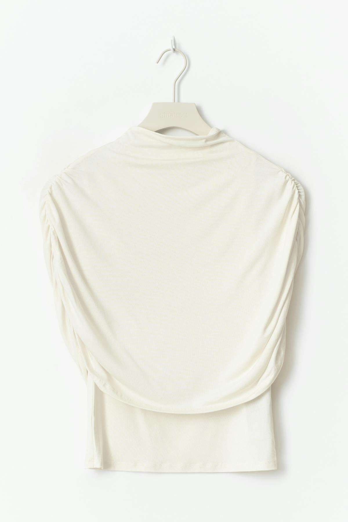 Cape ruched top - Gardenia