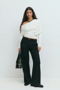 Sloped shoulder cape top - Crème