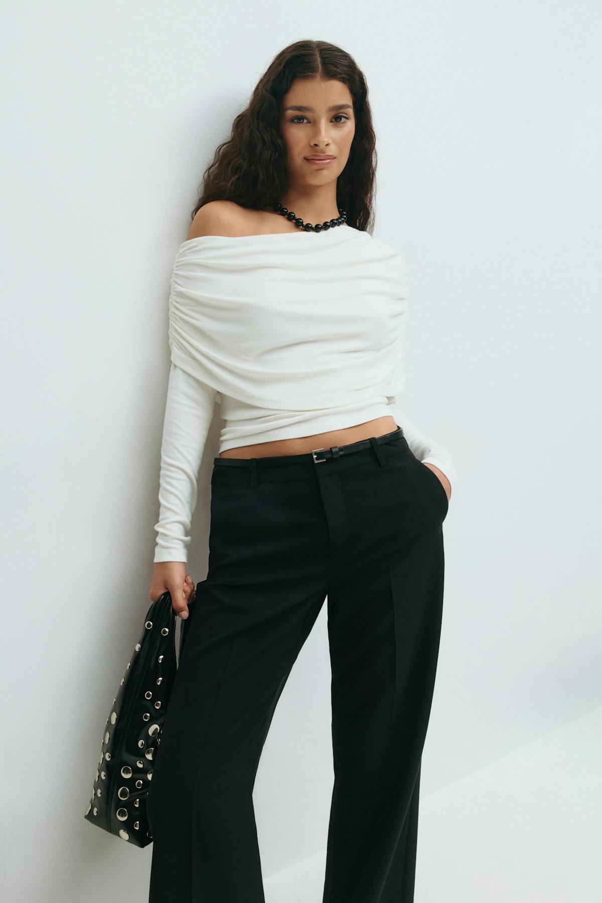Sloped shoulder cape top - Crème
